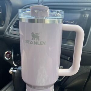 Stanley 40 oz Stainless Steel H2.0 Flowstate
Quencher Tumbler Aster
